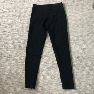leggings with texture on thighs
